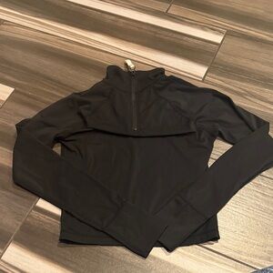 Vuori Black Long Sleeve Top